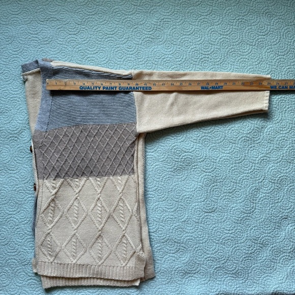 Maurices Cozy Cream, Gray and blue Cardigan Sweater oversized Medium - Picture 8 of 10